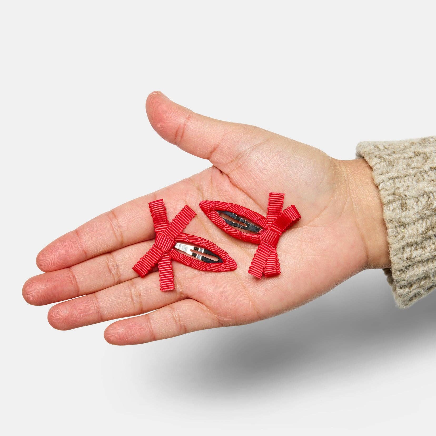 Bow Snap Clips in Cherry