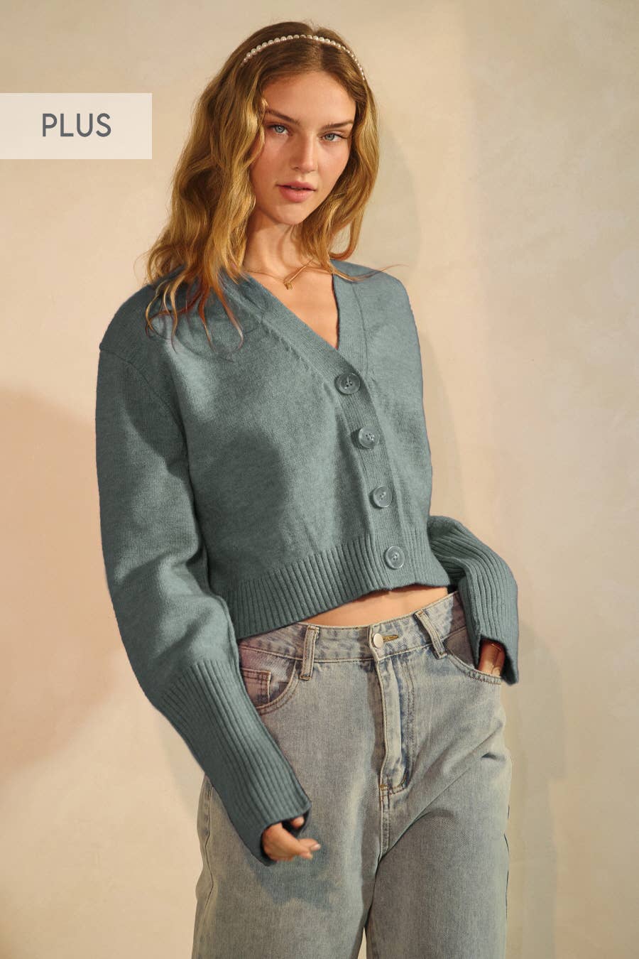 Soft Cropped Button-front Cardigan (Plus)