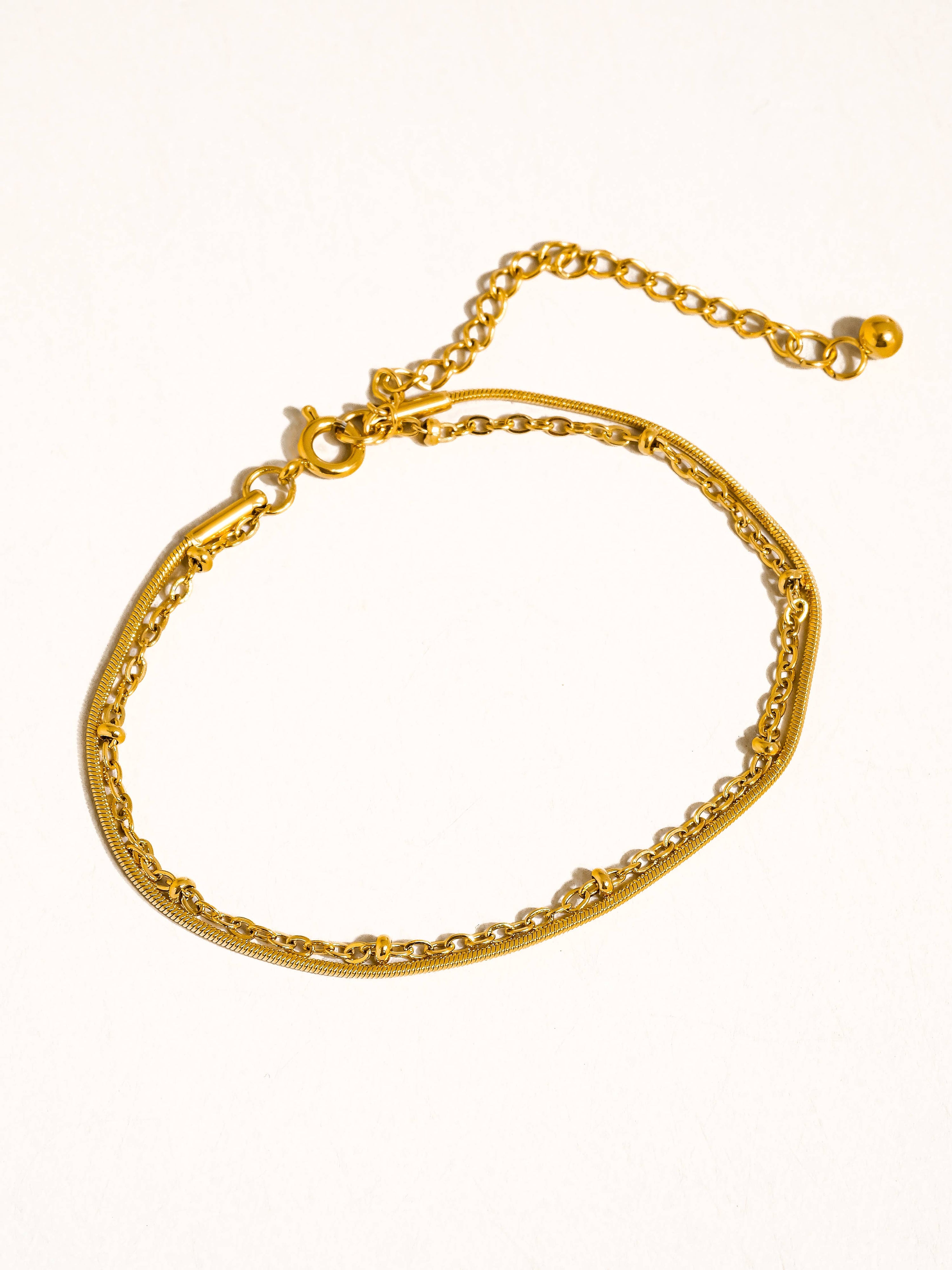 Alma 18K Gold Non-Tarnish Classic Thin double chain Bracelet