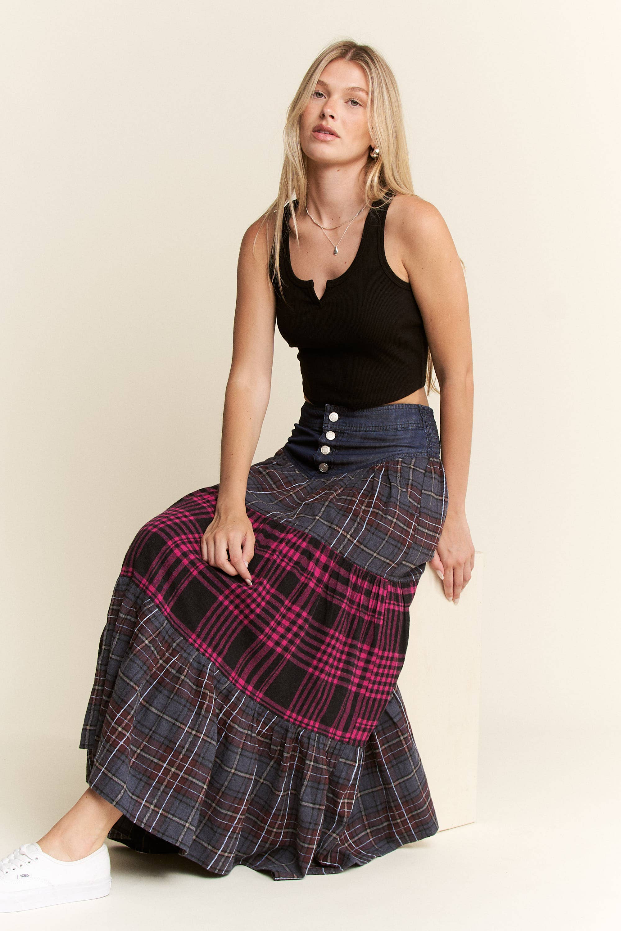 PLAID TIERED SKIRT