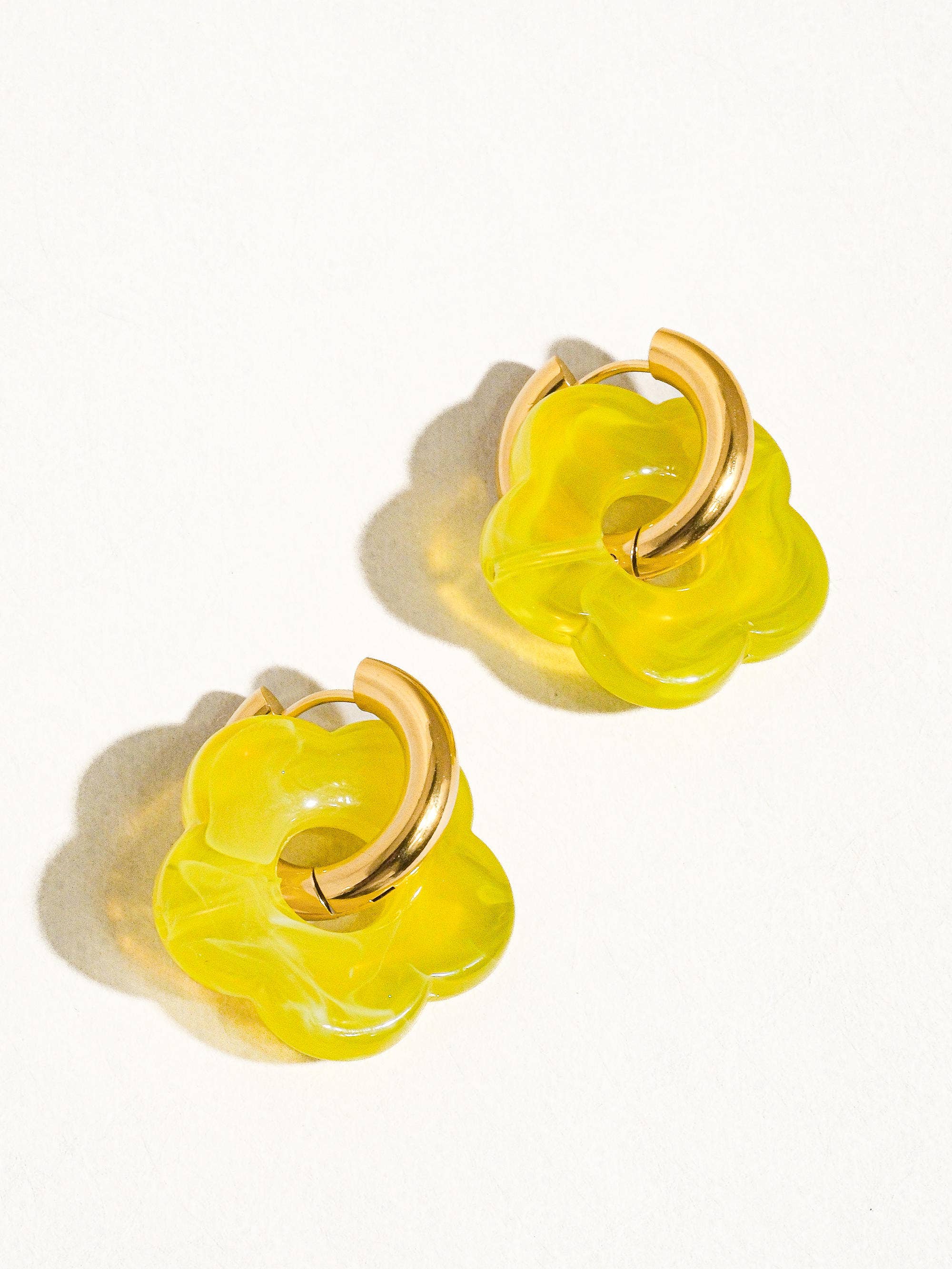 Petal 18K Gold Non-Tarnish Summer Flower Earring