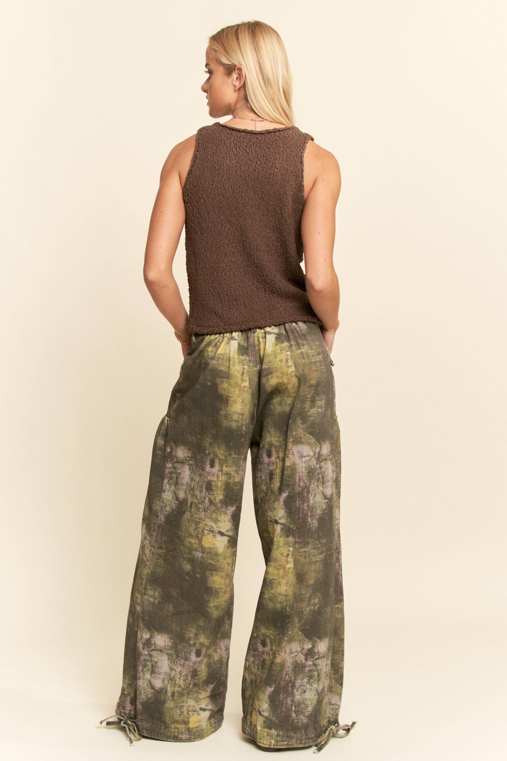 Sleeveless Knit Tank Top (Plus)