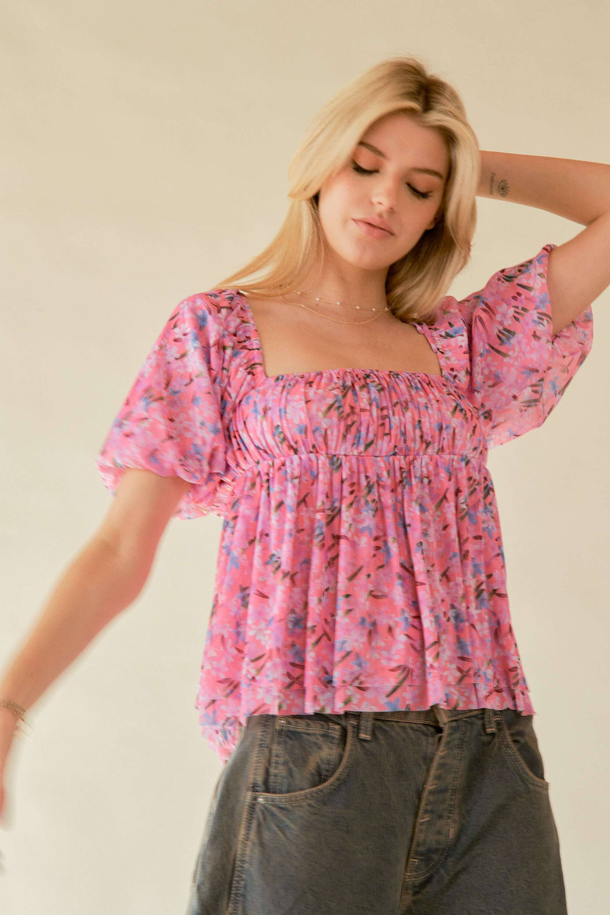 Floral Printed Puff Double Layered Mesh Blouse