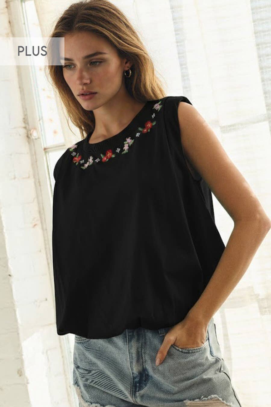 Sleeveless Top With Floral Chain Embroidered Collar (Plus)