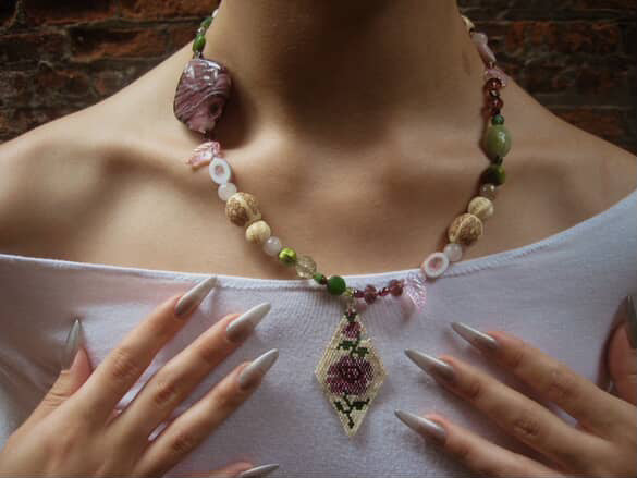 Crafting Mama Inspired Beaded Necklace