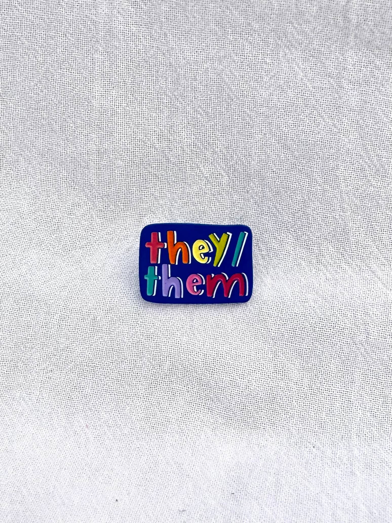 Blue & Rainbow 1-inch pronoun pins!