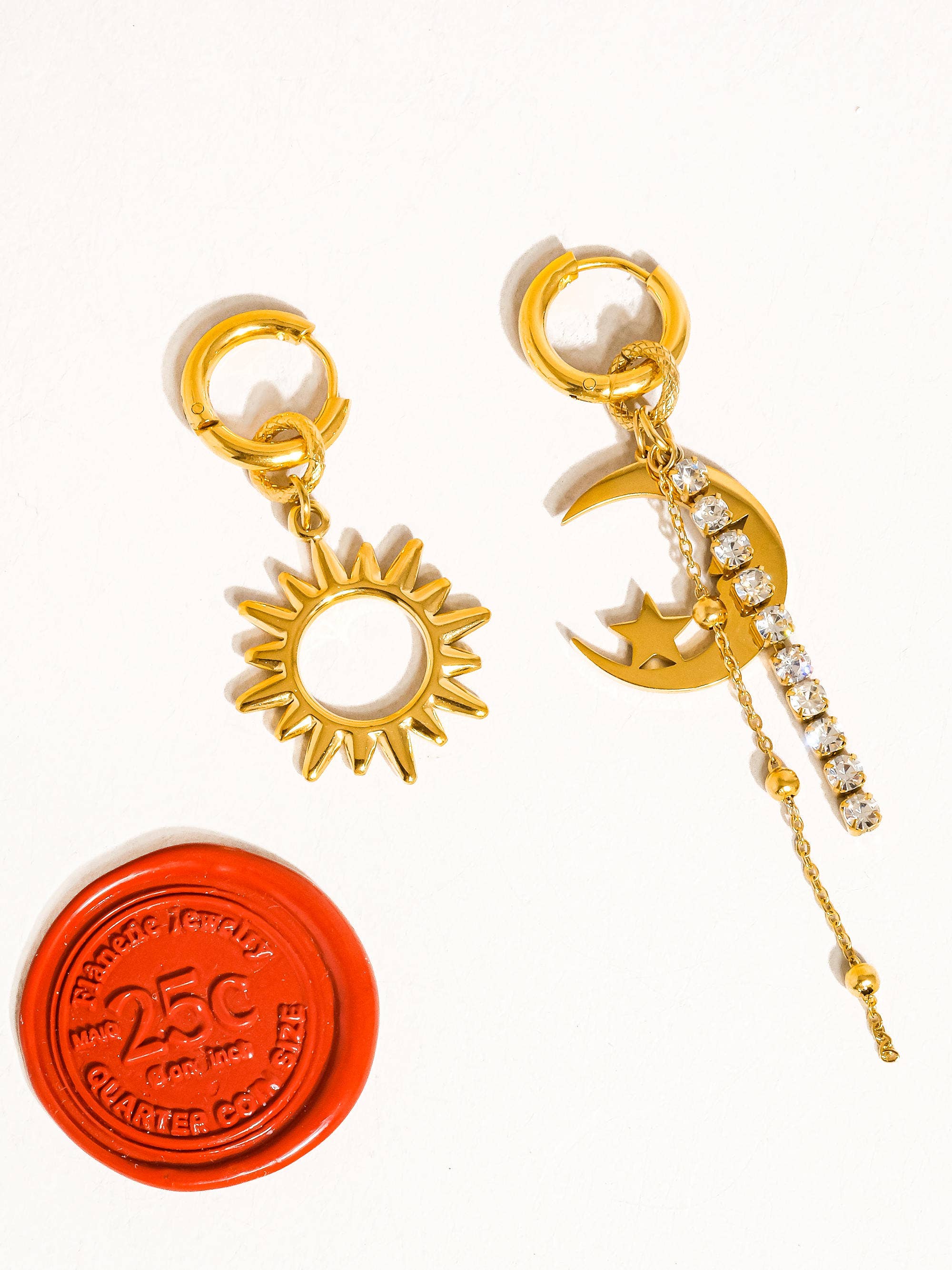 Edmée 18K Gold Non-Tarnish Mismatch Sun and Moon Earring