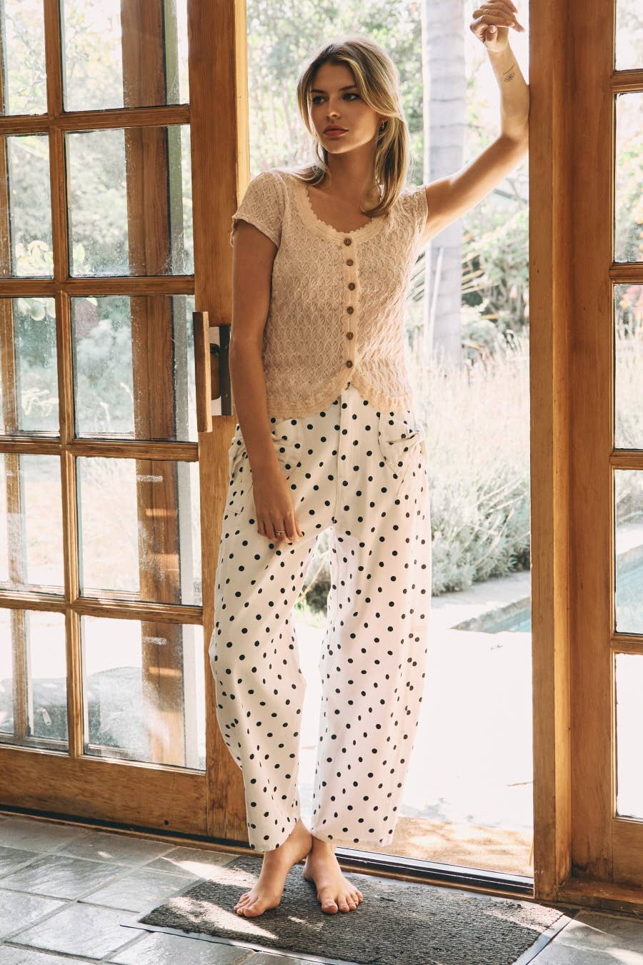 Shimmering Open-knit Short-sleeve Cardigan