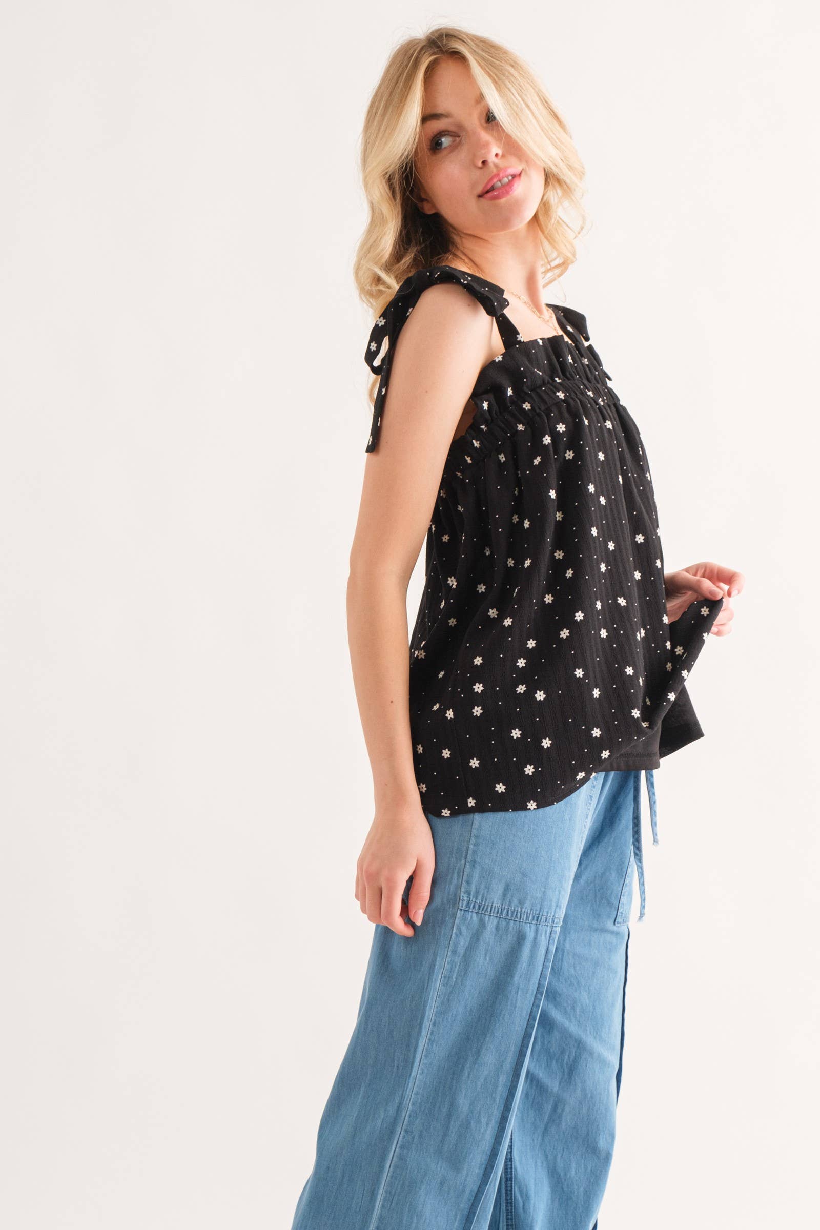 Daisy Polka Dot Print Ruffle Tank Top (Plus)