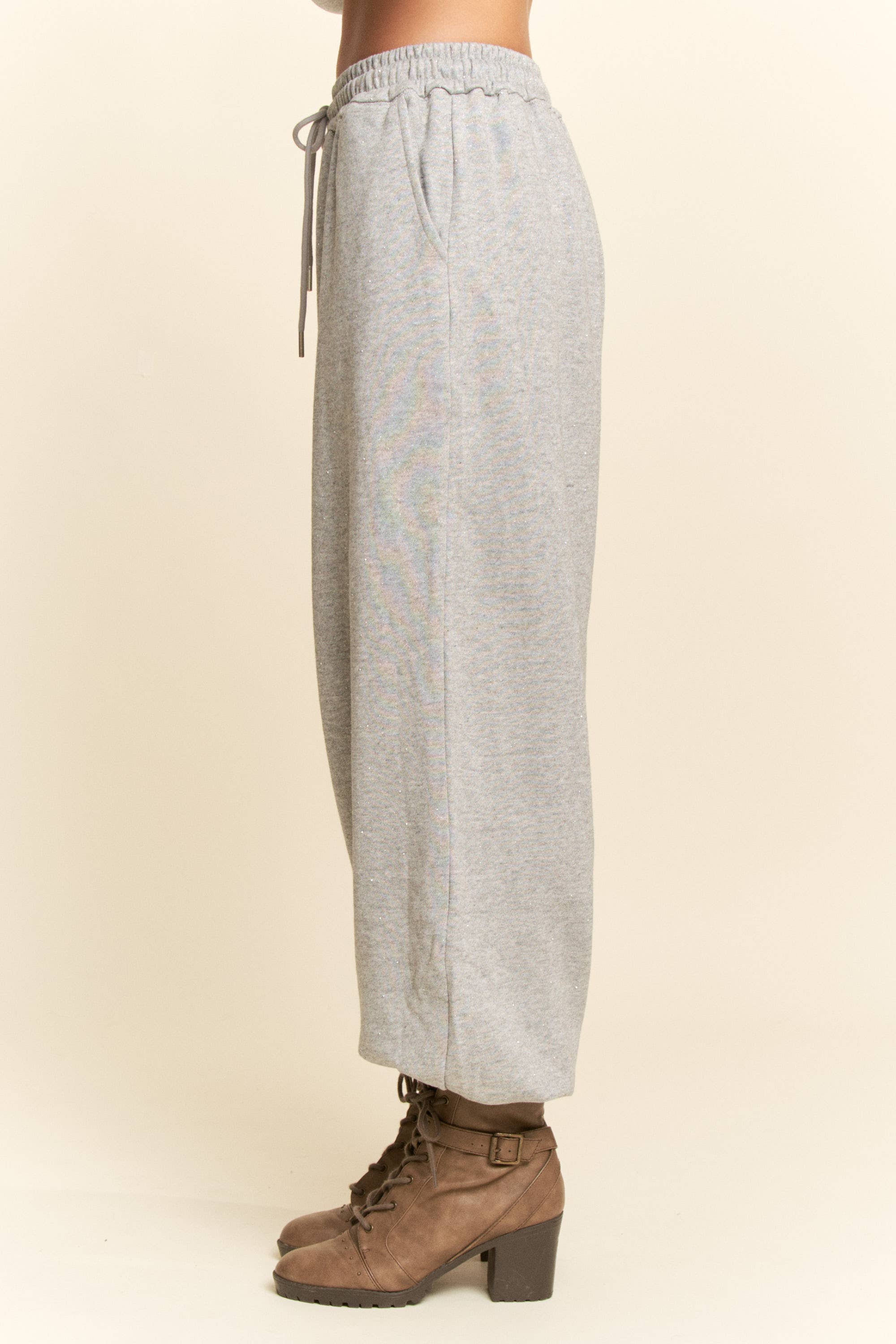 Rhinestone Speckled Crop Sweartshirt